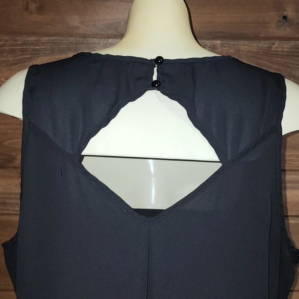 Three Pink Hearts Tank Top​ - Picture 6 of 8